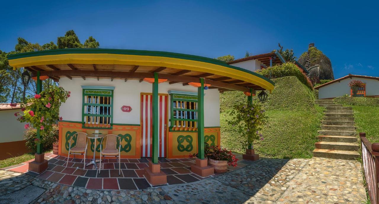 Hotel Zocalo Campestre Guatape Exterior photo