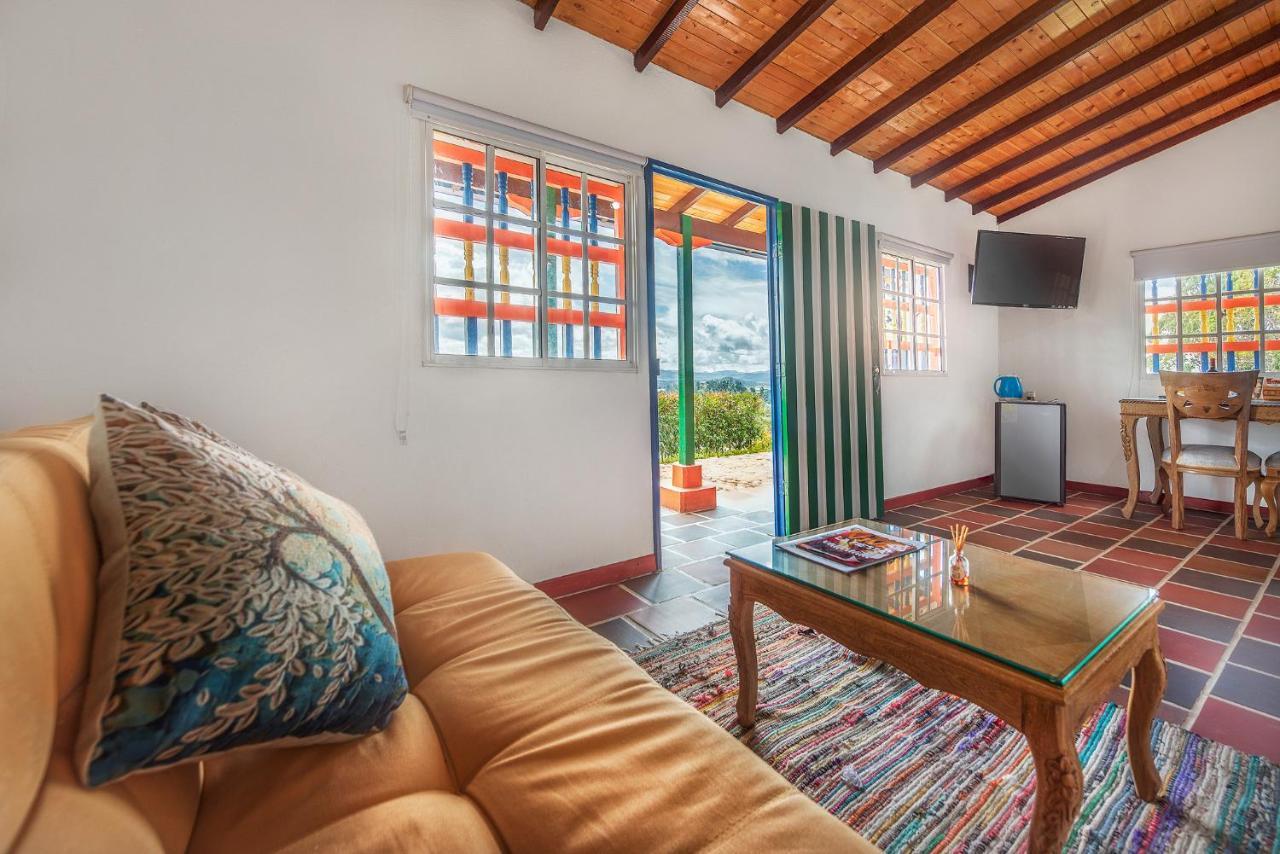 Hotel Zocalo Campestre Guatape Exterior photo