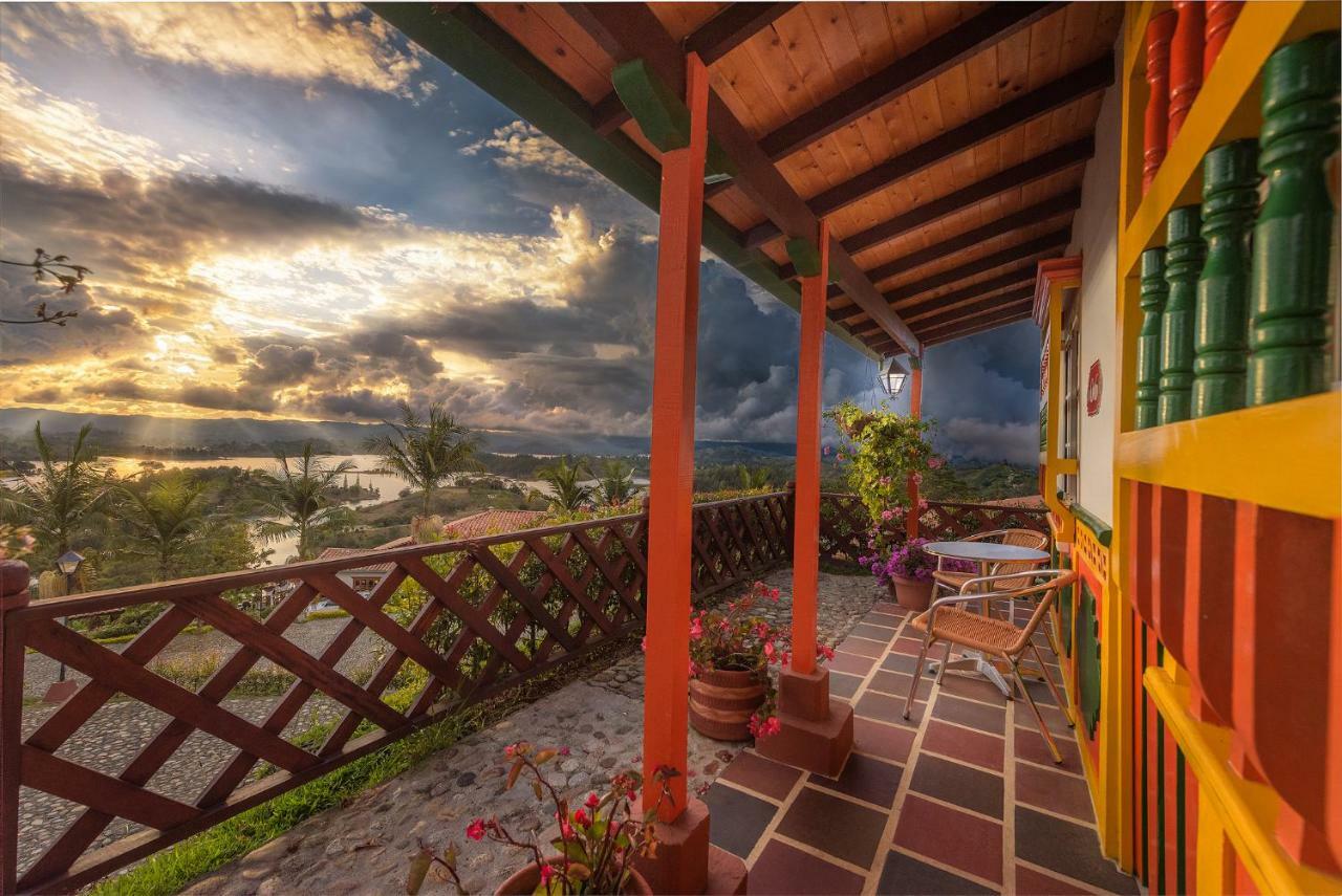 Hotel Zocalo Campestre Guatape Exterior photo